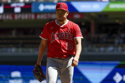 MLB》崩盤！2局被KO挨9安4BB 領20.6億的菊池雄星又吞敗一勝難求