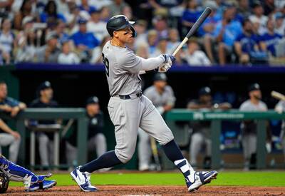 MLB》「法官」連2天開轟緊追全壘打王！洋基打爆皇家蛻變左投2連勝