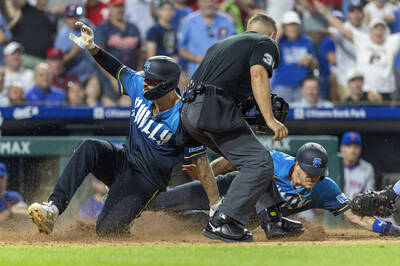 MLB》影分身之術！費城人兩跑者幾乎同時回本壘 大聯盟官方：年度最狂PLAY？