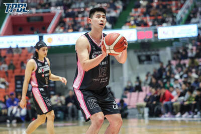 世大運》台灣男籃以8強為目標！陳子威一句話激勵林信寬