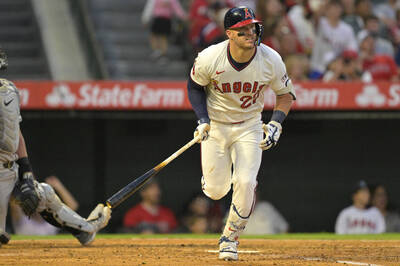 MLB》「神鱒」炸裂400轟偉業M5！ 響尾蛇明星重砲31轟緊咬大谷翔平