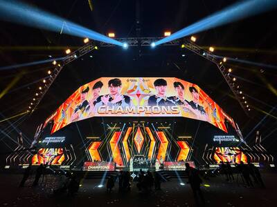 電競》APL傳說對決超級職業聯賽 台灣戰隊閃電狼奪世界冠軍