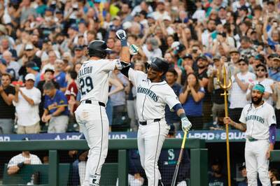 MLB》水手全壘打王39轟炸裂! 攜手王牌6.1局10K斬釀酒人11連勝 MLB》水手全壘打王39轟炸裂! 攜手王牌6.1局10K斬釀酒人11連勝