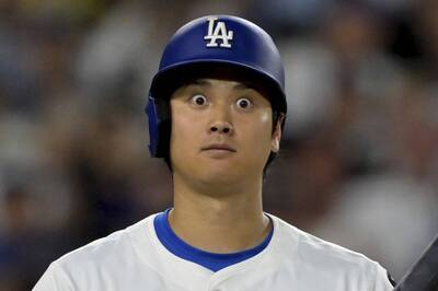 MLB》回憶大谷挨球吻後的爆笑對話！教士球星：他說要送我塑膠球棒