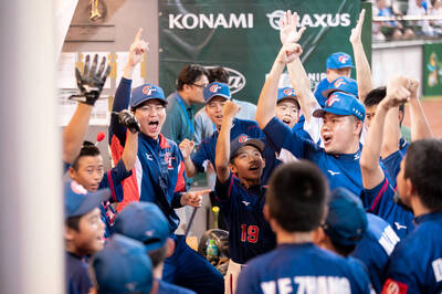 U12台灣隊複賽旗開得勝！9：4力退多明尼加 爭冠還有機會