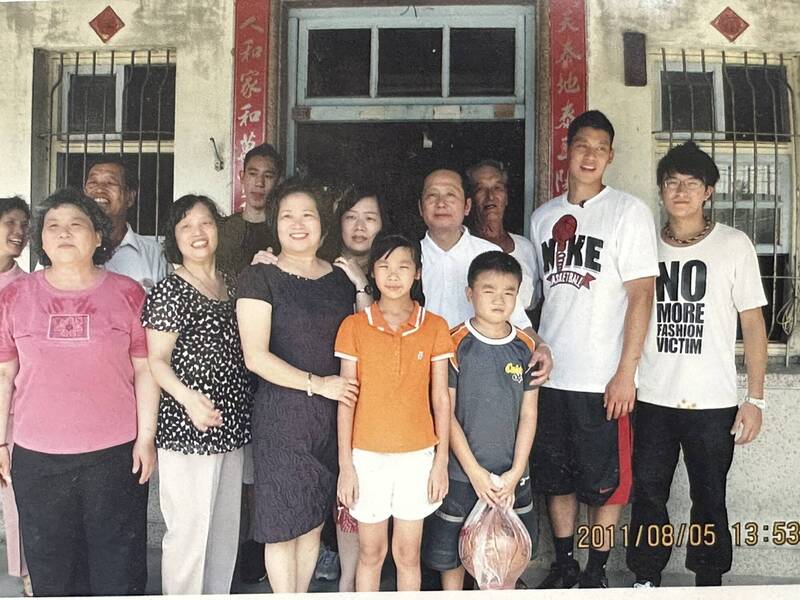 NBA》「林來瘋」傳奇落幕 彰化親友曝豪小子暖心一面