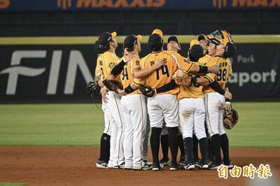 兄弟連霸年度第一！率先搶下台灣大賽門票