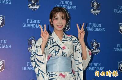 中職》凌晨5點出發來台!「AI女神」李珠珢感謝球迷一整年支持 中職》凌晨5點出發來台!「AI女神」李珠珢感謝球迷一整年支持