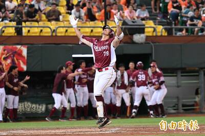 季後挑戰賽》林智平3分砲！樂天9局奇蹟追平