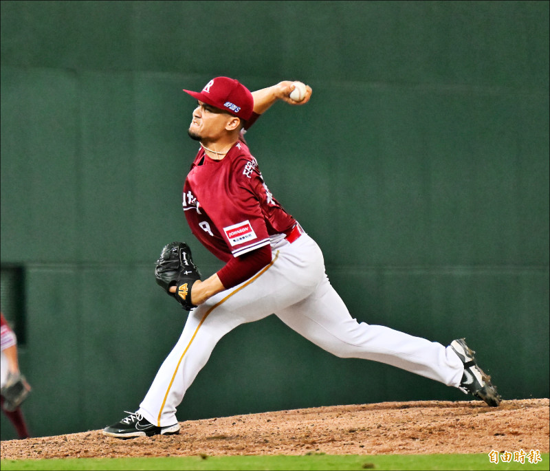 中職季後挑戰賽》威能帝連投兩局無失分 守護勝投