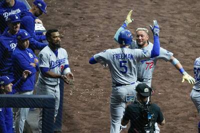 道奇險勝釀酒人搶下開門紅 今日MLB冠軍系列賽戰績