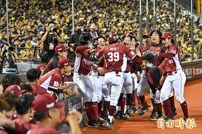 台灣大賽》林立首局首打席開轟  台灣大賽史上第2人