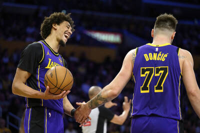 NBA》想和東契奇一起打斯洛維尼亞男籃 湖人中鋒海伊斯解釋原因 NBA》想和東契奇一起打斯洛維尼亞男籃 湖人中鋒海伊斯解釋原因