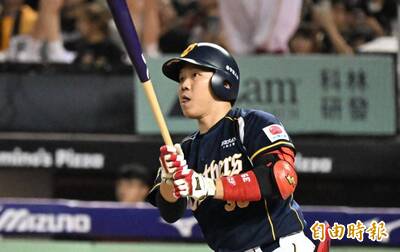 台灣大賽》「爸爸有看到嗎?」詹子賢開轟賽後哽咽說心裡話 台灣大賽》「爸爸有看到嗎?」詹子賢開轟賽後哽咽說心裡話