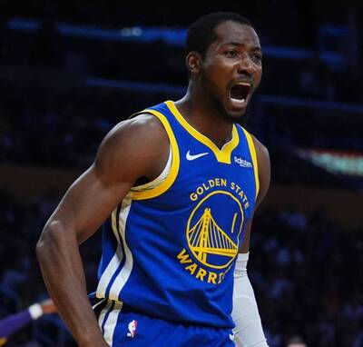 NBA開幕戰》第三節狂飆13分助勇士奠定勝基!柯爾盛讚庫明加變成熟 NBA開幕戰》第三節狂飆13分助勇士奠定勝基!柯爾盛讚庫明加變成熟