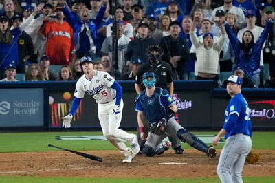 世界大賽》又是佛里曼！連兩年「再見轟」拯救道奇 寫超狂紀錄