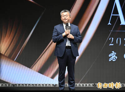 中職》會長蔡其昌報告3大改革！明年將聘日籍裁判