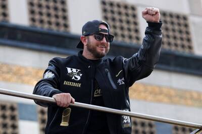 世界大賽》遭批「更強的球隊沒有贏」！道奇明星重砲回應了：真有趣