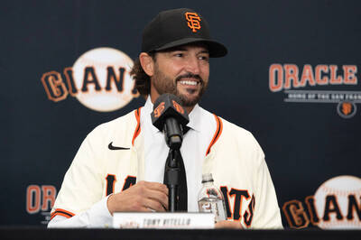 MLB》職棒零經驗執掌兵符遭鬼才教頭批「侮辱」 巨人新主帥大氣回應