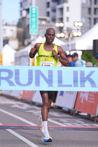 新竹城市馬拉松  肯亞男女選手包辦全半馬冠軍