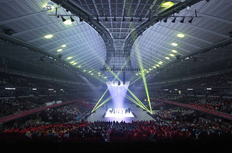 扯！日本東京聽奧開幕式 手語翻譯員一度從大螢幕消失