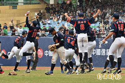 黑豹旗》吳丞顥、伍識均合力壓制 平鎮高中奪隊史第8冠！