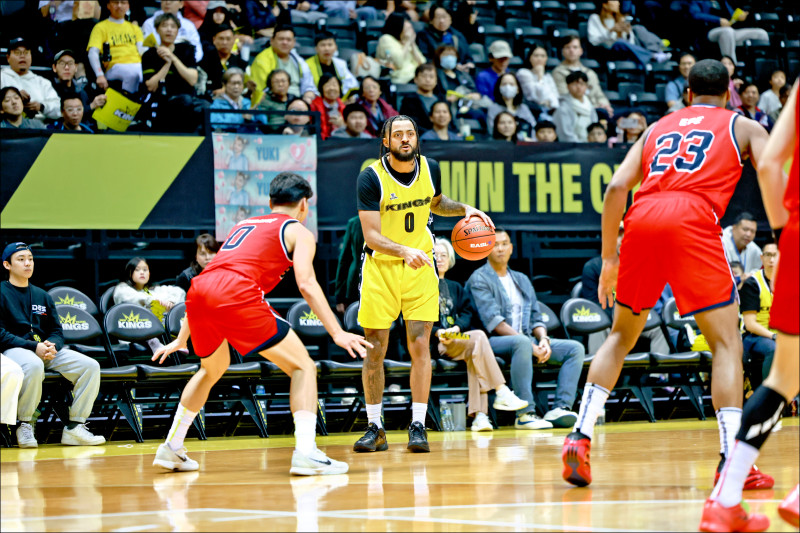 東超》國王精神領袖閃退 杰倫接手馴野馬