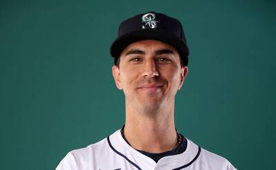 不只阿公轉戰味全！新外籍打教曝光 全家道奇出產、弟弟是218轟明星重砲