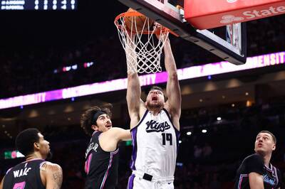 P:2:NBA》西部吊車尾的國王再傳悲報！替補中鋒手指骨折、禁區接近真空