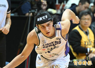 TPBL》聖誕義賣今晚登場！有機會帶走高錦瑋實戰頭帶、馬建豪國家隊球衣