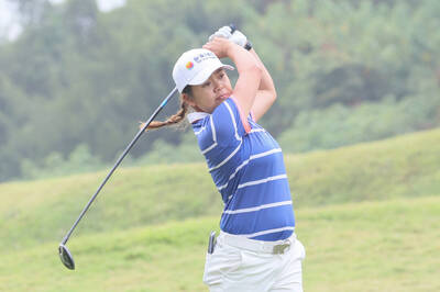 高球》徐薇淩台哥大公開賽獲第7 自曝拉傷吞止痛藥上陣