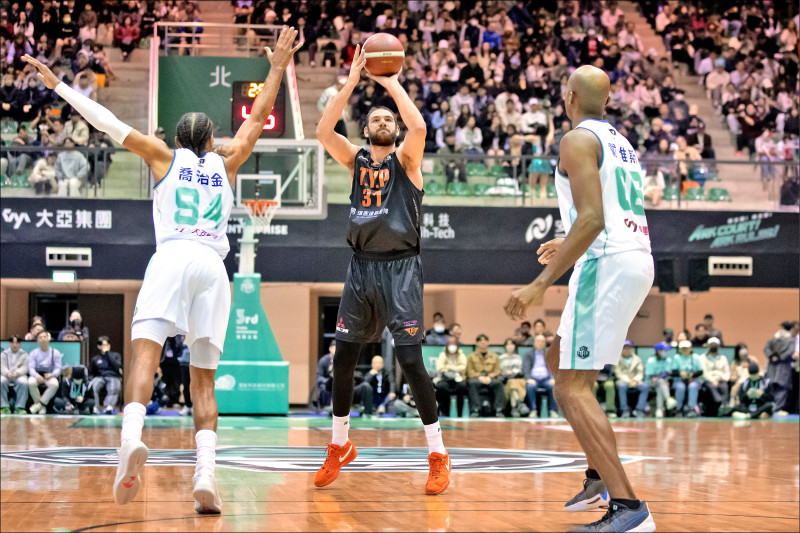 PLG》洋基工程嗨志玲 慘遭領航猿洗臉