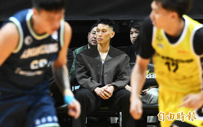 籃球》鼓勵年輕球員跨出舒適圈 林書豪曝媽媽用心良苦刺激他成長