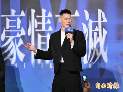 籃球》林書豪自曝在CBA陷低潮瘦了10公斤 到鋼鐵人找回打球的熱情