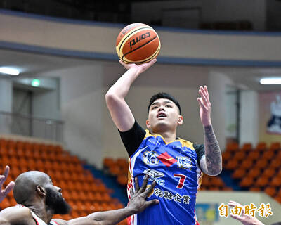SBL》衛冕軍裕隆不敵台銀  陳俊男首秀拿5分