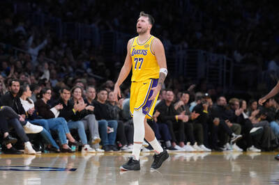 NBA》湖人近5戰4敗又傳傷兵！ 東契奇帶傷硬打終於撐不住了