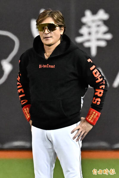 日職》提「用球不會飛」議題！ 新庄監督直言：三游間安打數變少了