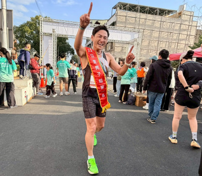 路跑》濁水溪紫金馬拉松竹山站  日本企業家嵜本晃次奪冠