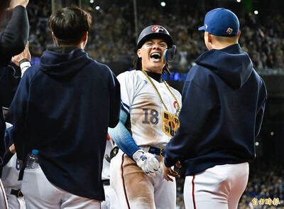 經典賽》12強奇蹟奪冠後再次擊敗日本？ 官網分析台灣隊戰力、點名張育成是關鍵