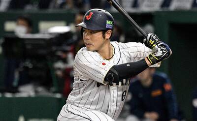 經典賽》為了對抗大聯盟火球男 近藤健介創新打法 軟銀監督驚呼：看起來更會打