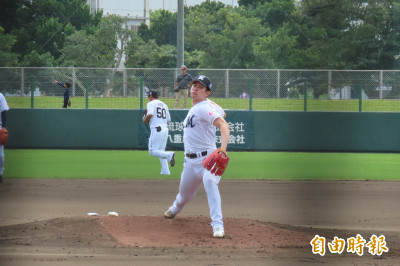 經典賽》直擊！種市篤暉出戰樂天 飆速156公里、2K