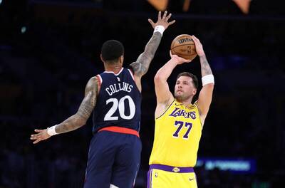 NBA》洛城內戰！東契奇轟38分 湖人險勝快艇