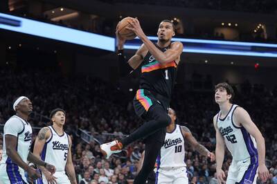 NBA》溫班亞瑪砍28分還大秀風車灌籃美技 國王苦吞隊史最慘16連敗（影音）