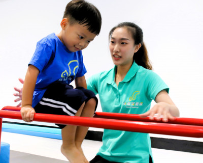 體壇》大人、小孩放年假 AI體適能系統發現規律感、體能顯著流失