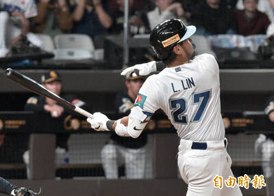 台日交流賽》全場只擠出2支安打 台灣隊0：4慘遭軟銀鷹完封