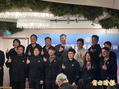 冬奧》設宴慰勞選手 李洋打完棒球感受到陳映竹轉戰滑冰不易
