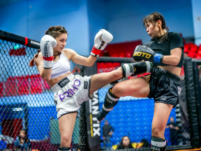 P:0:格鬥》「蜜獾武士」彭皓宇逆轉3連勝 藝術家陳思成勇敢挑戰擂台