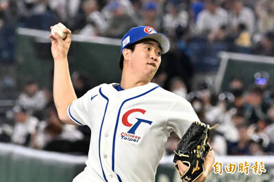 經典賽》台灣隊「最幼齒」封鎖日本！20歲火球男喊話：下次再討回來