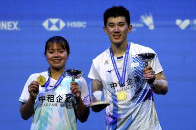 P:0:瑞士賽》新科全英混雙冠軍葉宏蔚／詹又蓁 拍落泰國對手闖16強