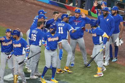 經典賽》委內瑞拉驚天逆轉3分砲！ 衛冕軍日本隊面臨淘汰危機